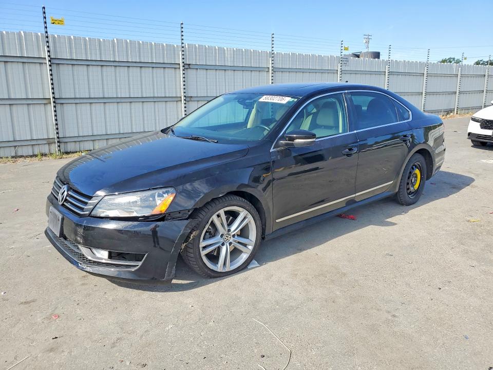 2015 Volkswagen Passat VIN 1VWBT7A37FC040470 COPART salvage auction — FRONT END, Salvage Title, sold $525 on 2026-07-23 (photo 1)