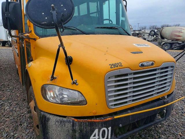 2012 Thomabuses VIN 4UZABRDT4CCBK6645 COPART salvage auction — NORMAL WEAR, KS - DEALER ONLY CLEAN TITLE, sold $1,000 on 2026-07-07 (photo 9)