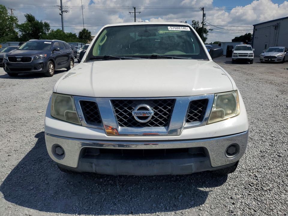 2011 Nissan Frontier VIN 1N6AD0ER1BC443997 COPART salvage auction — MINOR DENT/SCRATCHES, Fl - Certificate Of Title, sold $1,550 on 2026-07-09 (photo 5)