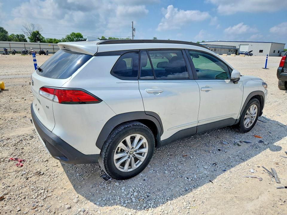 2022 Toyota VIN 7MUCAAAG7NV027461 COPART salvage auction — WATER/FLOOD, Tx - Salvage Vehicle Title, sold $5,900 on 2026-07-09 (photo 3)