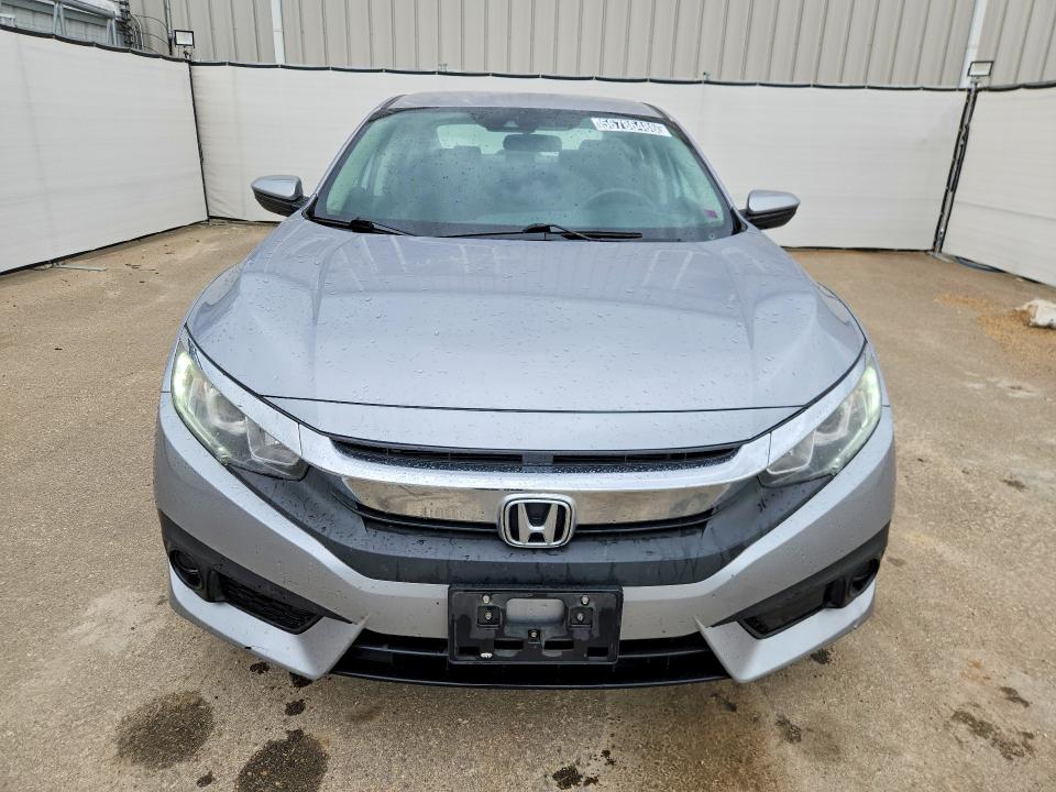 2018 Honda Civic VIN 2HGFC2F61JH017171 COPART salvage auction — MINOR DENT/SCRATCHES, Ab - Bos - Active, sold $6,900 on 2026-07-03 (photo 5)