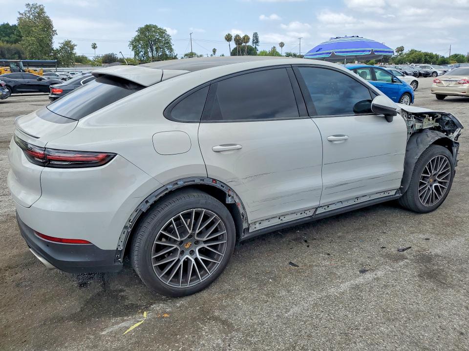 2023 Porsche Cayenne VIN WP1BA2AY7PDA27784 COPART salvage auction — FRONT END, Ca - Salvage Certificate, sold $40,000 on 2026-08-21 (photo 3)