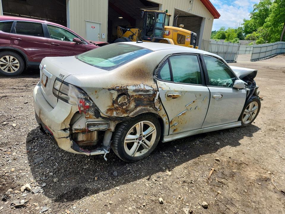 2010 Saab 9-3 VIN YS3FA4BY7A1609978 COPART salvage auction — FRONT END, Vt - Cert Of Title-Salvage Vehicle, sold $175 on 2026-08-10 (photo 3)
