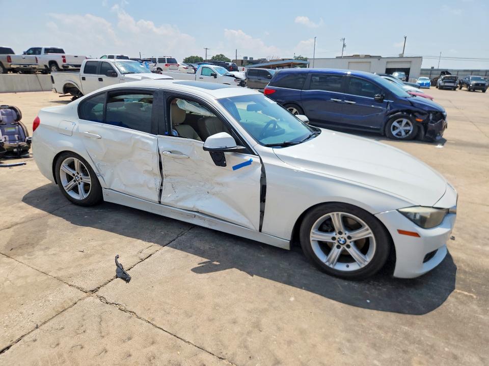 2015 BMW VIN WBA3A5G56FNP34966 COPART salvage auction — SIDE, Tx - Salvage Vehicle Title, sold $700 on 2026-08-13 (photo 4)