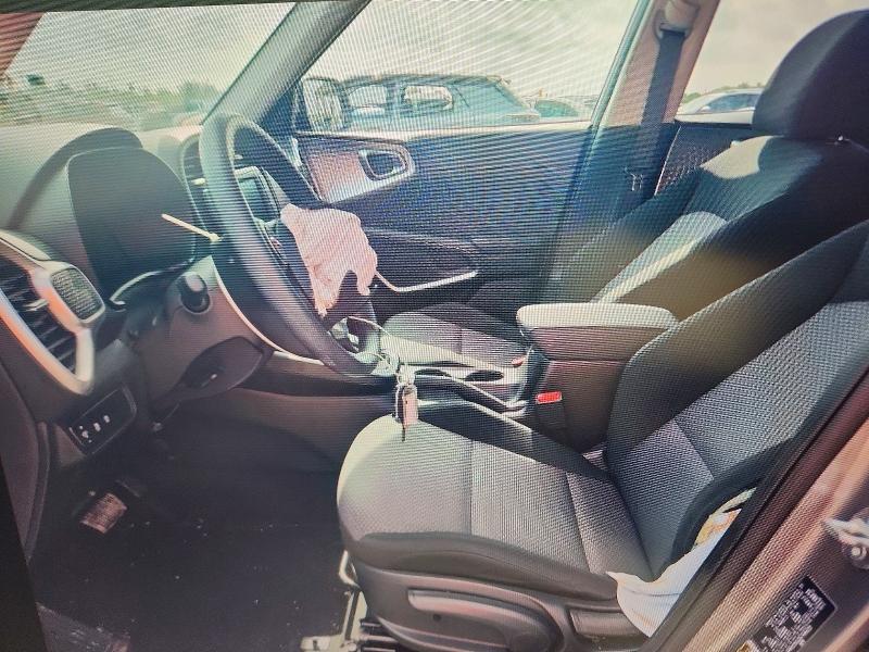 2025 Kia Soul VIN KNDJ23AU3S7936223 COPART salvage auction — FRONT END, Fl - Certificate Of Title, sold $4,850 on 2026-07-06 (photo 7)