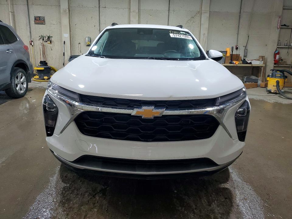 2025 Chevrolet Trax VIN KL77LHEP4SC194363 COPART salvage auction — SIDE, Tn - Salvage Certificate, sold $2,350 on 2026-07-21 (photo 5)