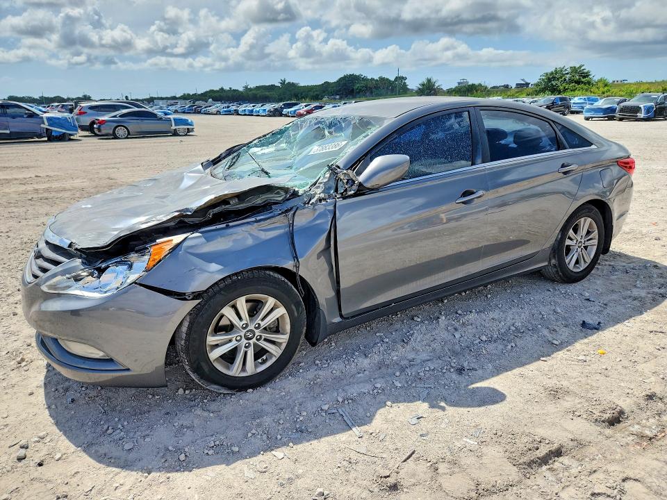 2013 Hyundai Sonata VIN 5NPEB4AC3DH789978 COPART salvage auction — FRONT END, FL - CERT OF TITLE SLVG REBUILDABLE, sold $475 on 2026-07-02 (photo 1)
