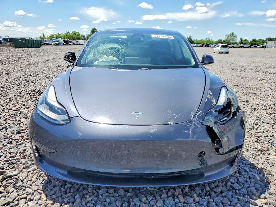 2021 Tesla Model 3 VIN 5YJ3E1EB0MF983543 COPART salvage auction — SIDE, In - Cert Of Title-Salvage Title, sold $4,600 on 2026-07-28 (photo 5)