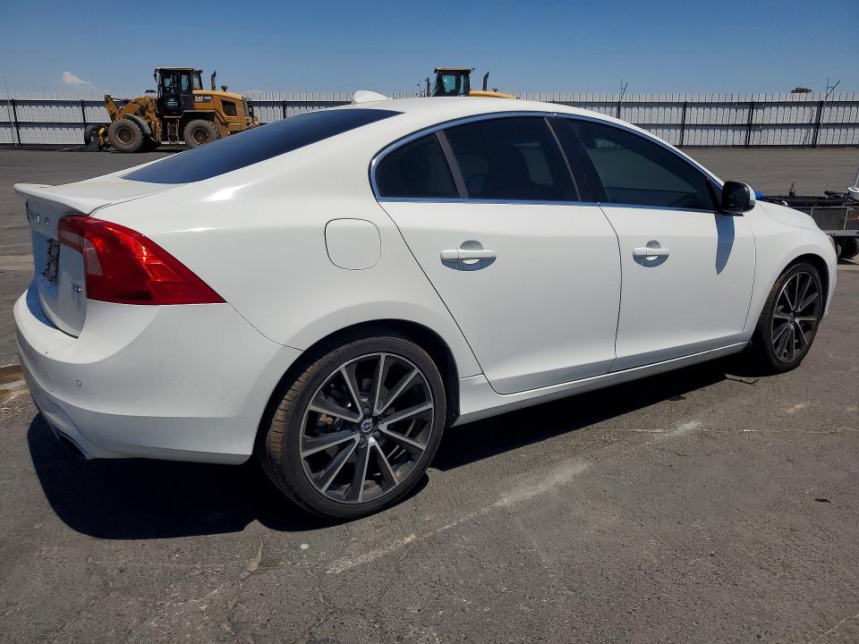 2016 Volvo S60 VIN YV126MFK5G2392490 COPART salvage auction — UNDERCARRIAGE, Ca - Salvage Certificate, sold $1,150 on 2026-07-09 (photo 3)