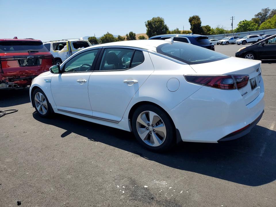 2015 Kia Optima hybrid VIN KNAGN4ADXF5083082 COPART salvage auction — MINOR DENT/SCRATCHES, Ca - Dis/Dlr/Exp Only Clean Title, sold $925 on 2026-07-06 (photo 2)
