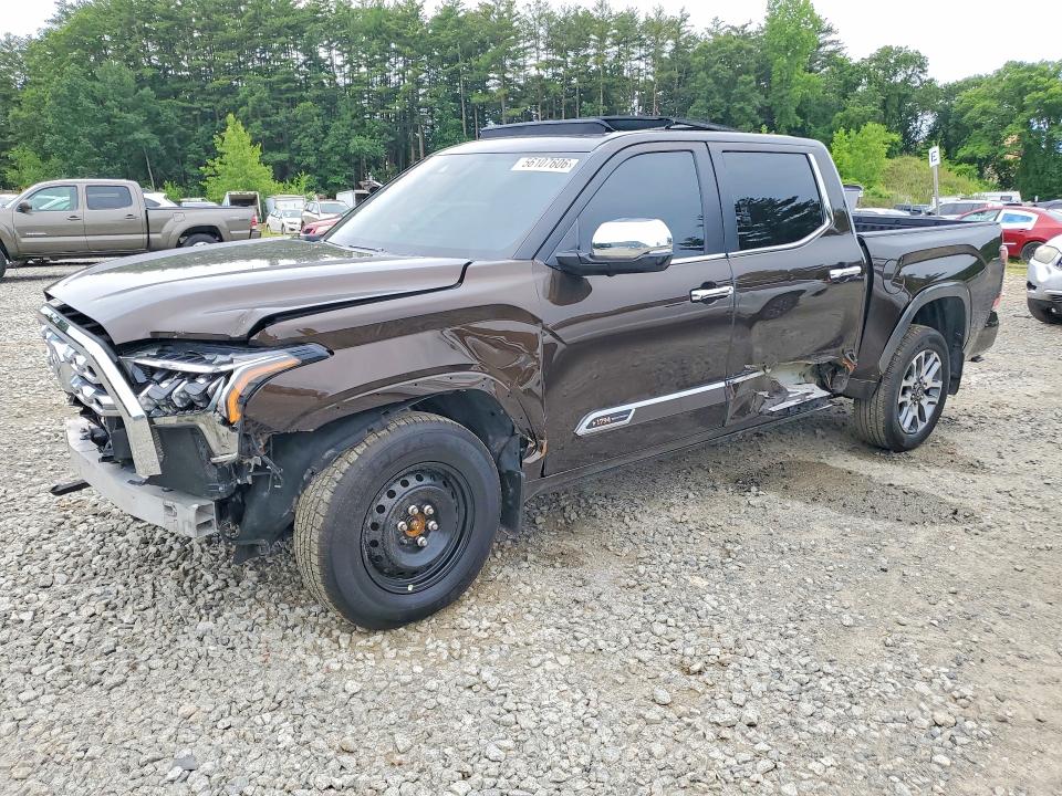2025 Toyota Tundra VIN 5TFMA5DB7SX305948 COPART salvage auction — FRONT END, Tx - Certificate Of Title, sold $32,500 on 2026-07-21 (photo 1)