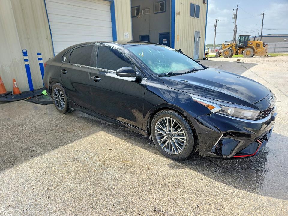 2024 Kia Forte VIN 3KPF54AD7RE795721 COPART salvage auction — FRONT END, TX - CERTIFICATE OF TITLE, sold $7,800 on 2026-07-09 (photo 4)