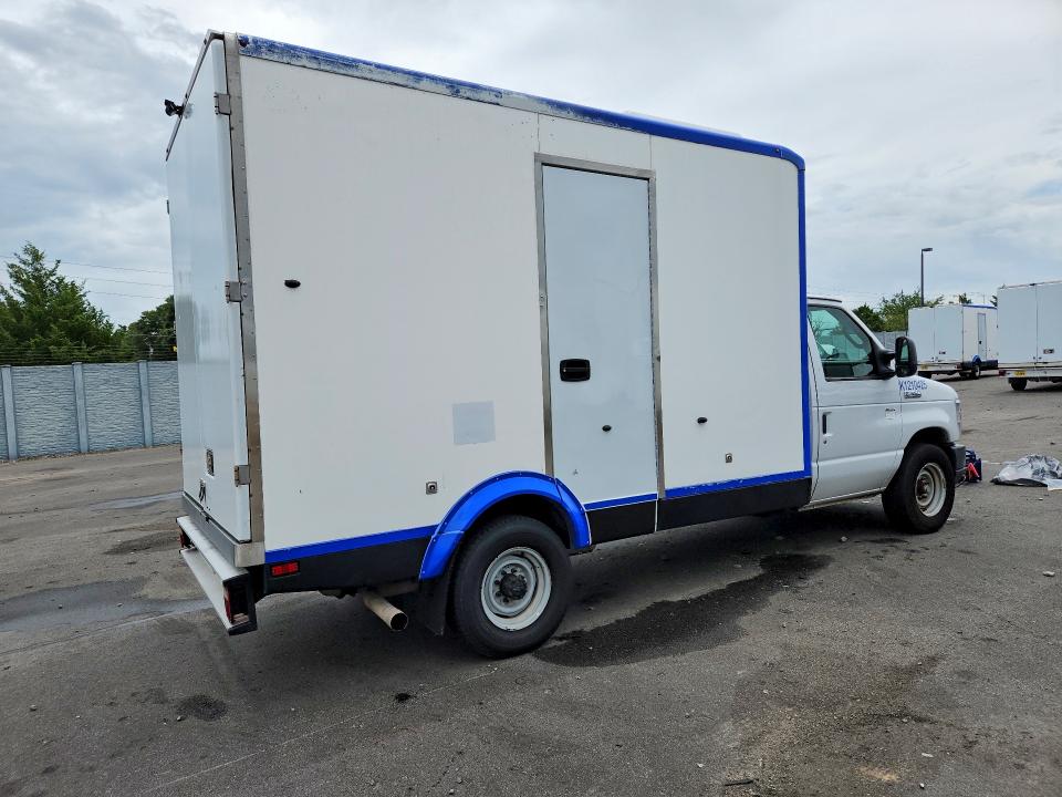 2023 Ford E-350 VIN 1FDWE3FK1PDD09741 COPART salvage auction — MINOR DENT/SCRATCHES, FL - CERTIFICATE OF TITLE, sold $11,500 on 2026-07-29 (photo 3)