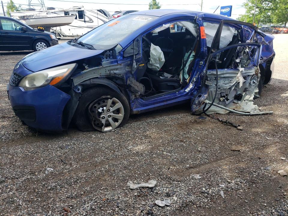 2014 Kia Rio VIN KNADM4A31E6368615 COPART salvage auction — SIDE, On - Permit Irrepairable, sold $425 on 2026-07-09 (photo 1)