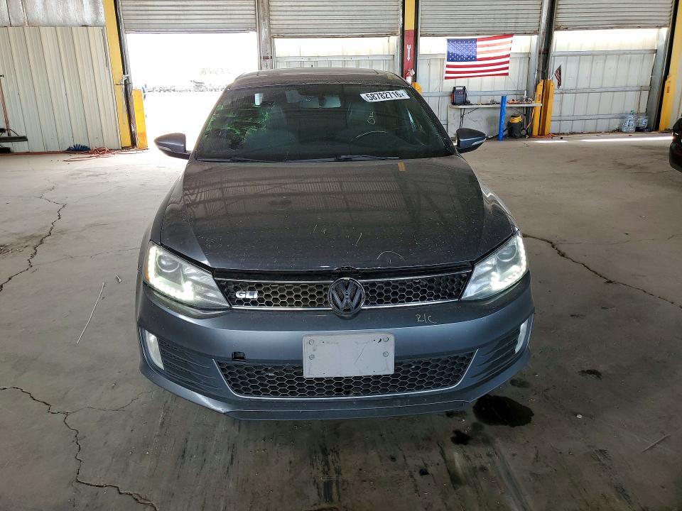 2014 Volkswagen VIN 3VW5T7AJ6EM376197 COPART salvage auction — REAR END, Az - Cert Of Title - Salvage, sold $2,400 on 2026-07-06 (photo 5)