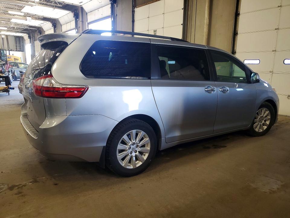 2015 Toyota Sienna VIN 5TDDK3DC5FS122182 COPART salvage auction — FRONT END, Mn - Cert Of Title-Salvage, sold $4,700 on 2026-07-28 (photo 3)
