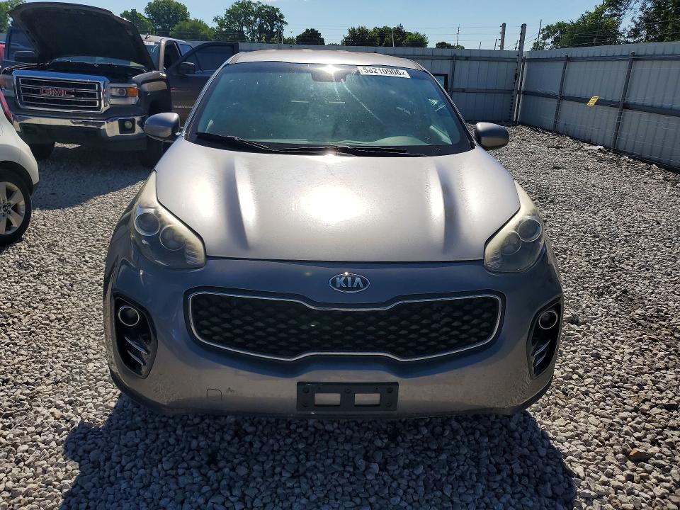 2018 Kia Sportage VIN KNDPMCAC4J7303479 COPART salvage auction — MINOR DENT/SCRATCHES, Va - Certificate Of Title, sold $3,600 on 2026-07-27 (photo 5)