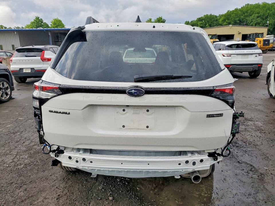 2025 Subaru Forester VIN JF2SLSRD2SH449364 COPART salvage auction — REAR END, NY - MV-907A SALVAGE CERTIFICATE, sold $6,700 on 2026-07-28 (photo 6)