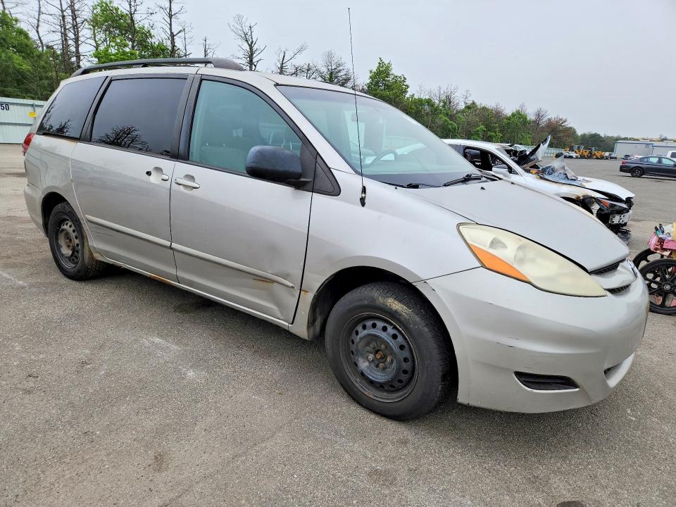 2006 Toyota Sienna VIN 5TDZA23C66S546801 COPART salvage auction — REAR END, NY - CERTIFICATE OF TITLE, sold $1,150 on 2026-07-13 (photo 4)