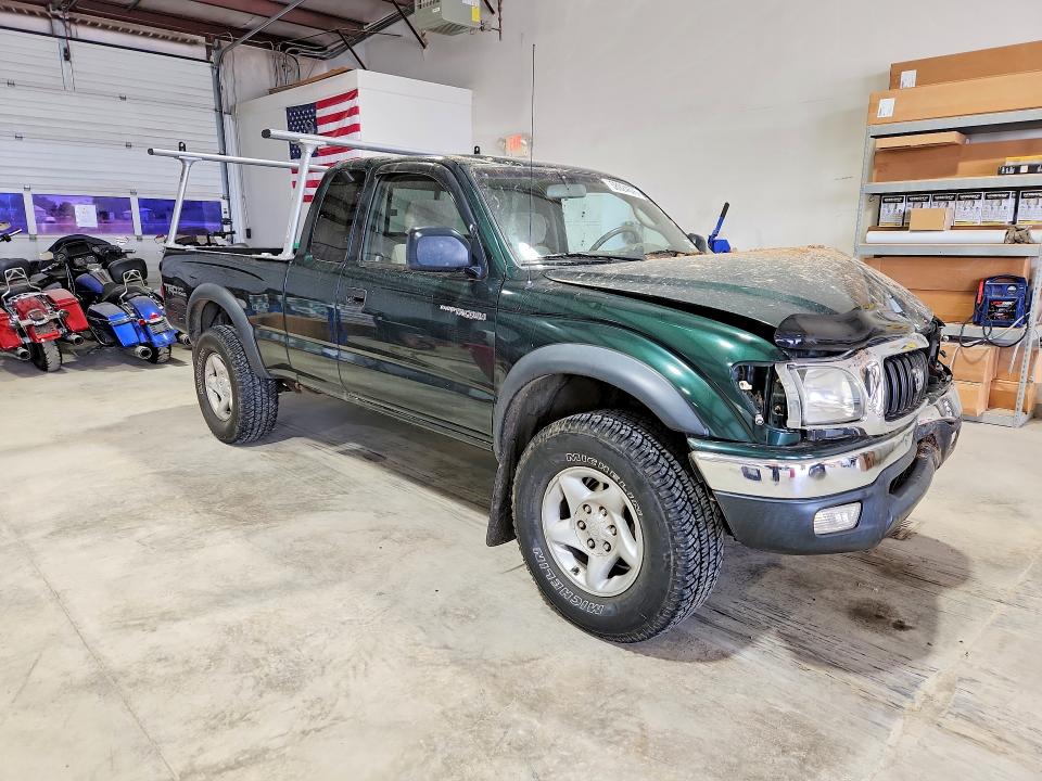 2003 Toyota Tacoma VIN 5TEWN72N03Z170635 COPART salvage auction — FRONT END, PA - CERTIFICATE OF SALVAGE, sold $3,700 on 2026-07-24 (photo 4)
