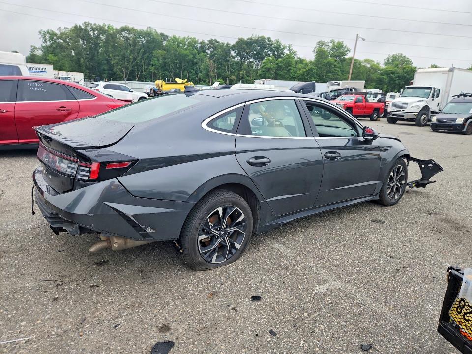 2025 Hyundai Sonata VIN KMHL64JAXSA462925 COPART salvage auction — FRONT END, FL - CERTIFICATE OF DESTRUCTION, sold $3,050 on 2026-07-22 (photo 3)