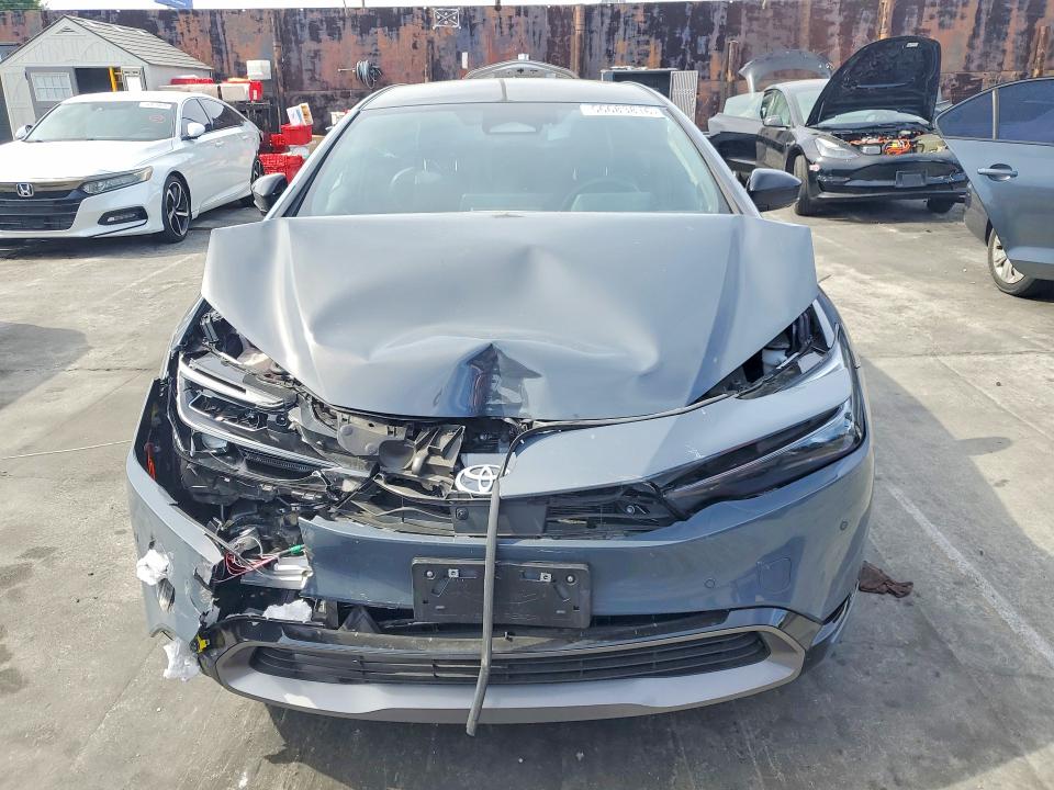 2025 Toyota Prius VIN JTDACAAU1S3059613 COPART salvage auction — REAR END, Ca - Salvage Certificate, sold $4,900 on 2026-07-08 (photo 5)
