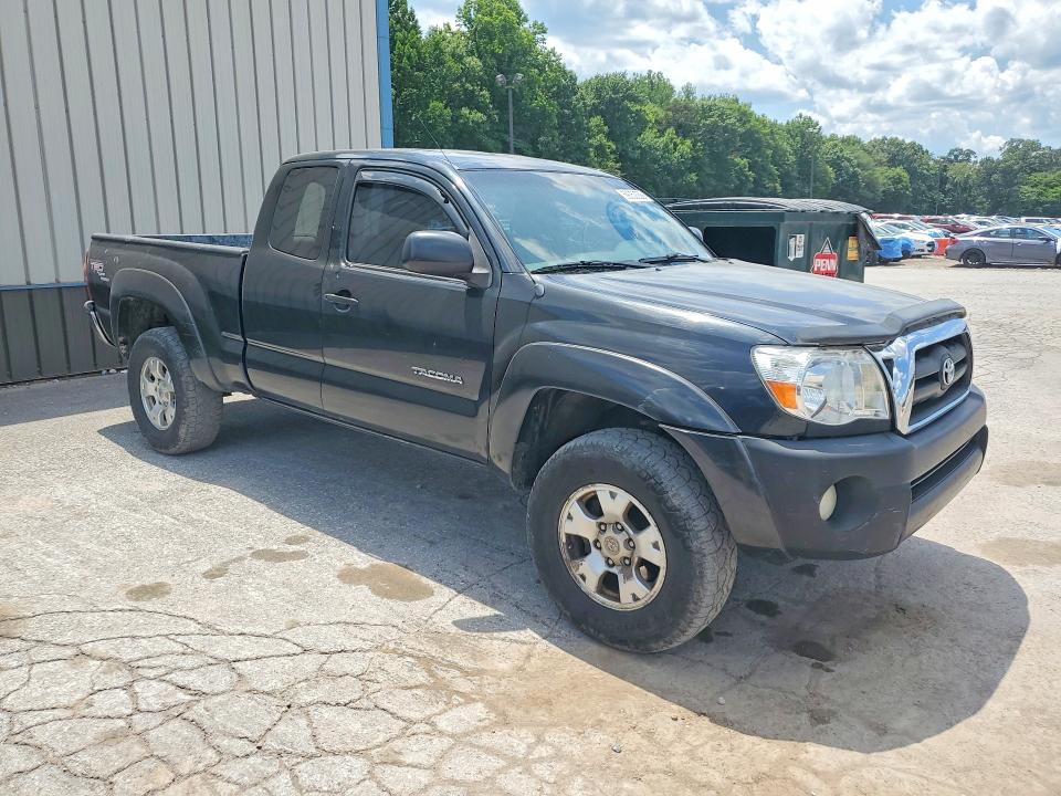 2007 Toyota Tacoma VIN 5TEUU42N37Z418925 COPART salvage auction — MINOR DENT/SCRATCHES, Pa - Cert Of Title, sold $4,450 on 2026-07-02 (photo 4)