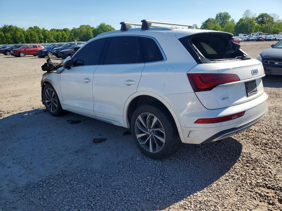 2021 Audi Q5 VIN WA1BAAFY0M2051298 COPART salvage auction — ENGINE BURN, Ny - Mv-907A Salvage Certificate, sold $1,150 on 2026-08-03 (photo 2)