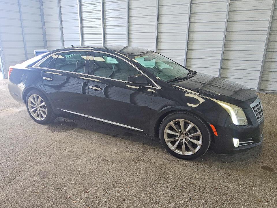 2014 Cadillac Xts VIN 2G61M5S34E9219959 COPART salvage auction — MINOR DENT/SCRATCHES, Fl - Certificate Of Title, sold $275 on 2026-07-28 (photo 4)