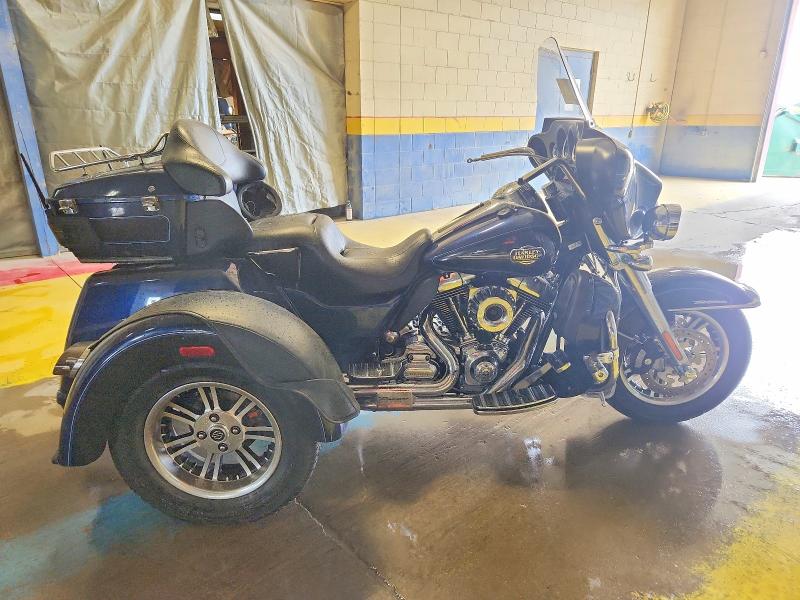 2012 Harley-davidson Flhtcutg VIN 1HD1MAM17CB855657 COPART salvage auction — MINOR DENT/SCRATCHES, Va - Certificate Of Title, sold $6,000 on 2026-07-10 (photo 1)
