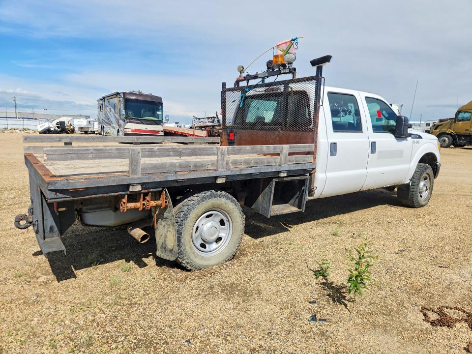 2015 Ford F-350 super duty VIN 1FD8W3F60FEB46839 COPART salvage auction — MECHANICAL, Ab - Bos - Nonrepairable, sold $225 on 2026-07-09 (photo 3)