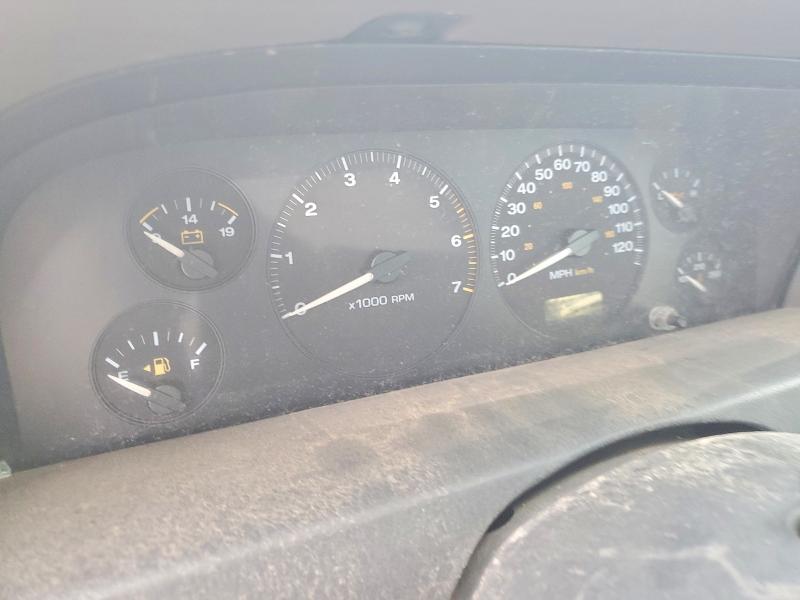 2002 Jeep Grand cherokee VIN 1J4GX48S42C323485 COPART salvage auction — FRONT END, Tx - Salvage Vehicle Title, sold $175 on 2026-07-02 (photo 9)