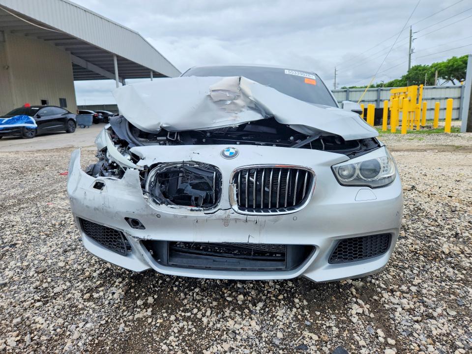 2015 BMW 5er VIN WBA5M4C55FD183967 COPART salvage auction — FRONT END, Fl - Cert Of Title Slvg Rebuildable, sold $900 on 2026-08-05 (photo 5)