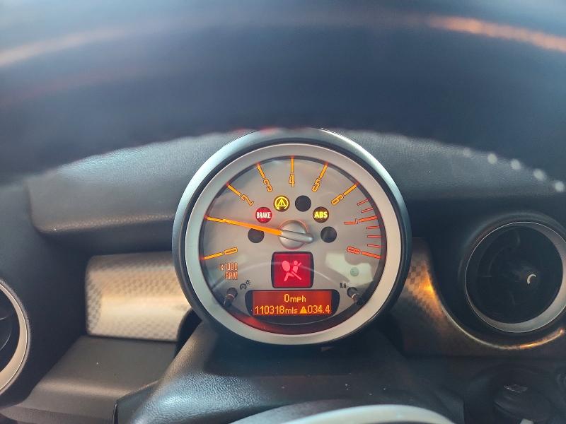 2008 Mini Cooper VIN WMWMF73528TT89358 COPART salvage auction — FRONT END, Az - Cert Of Title - Salvage, sold $1,000 on 2026-07-20 (photo 9)