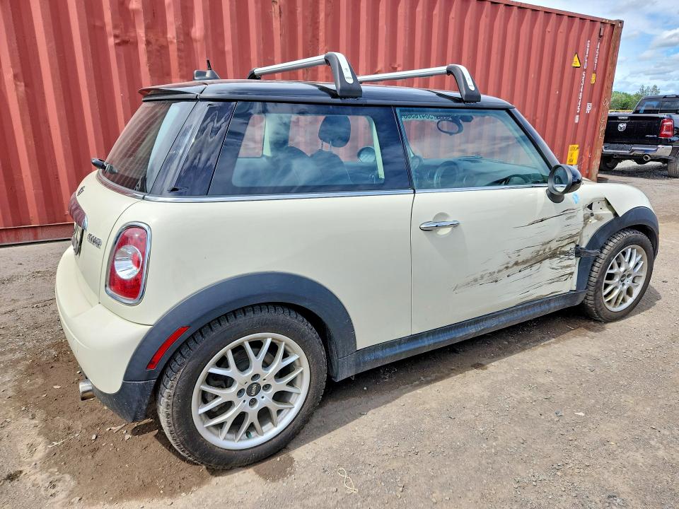 2013 Mini Cooper VIN WMWSU3C5XDT692307 COPART salvage auction — SIDE, On - Permit No Brand - Unfit, sold $1,750 on 2026-07-07 (photo 3)