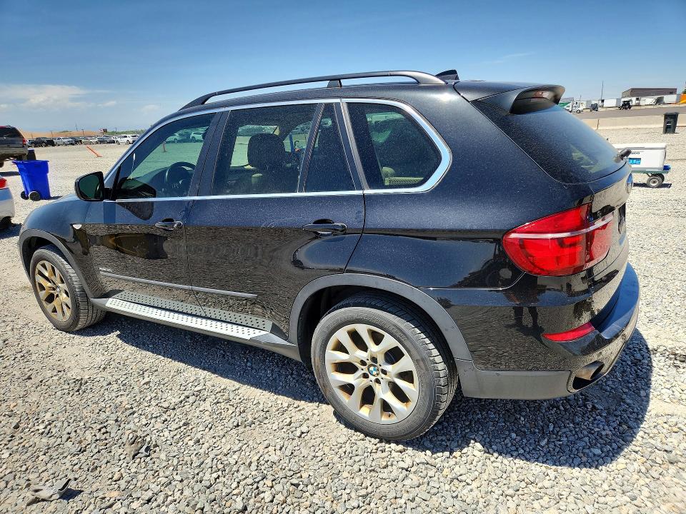 2013 BMW X5 VIN 5UXZV4C53D0E04005 COPART salvage auction — MINOR DENT/SCRATCHES, Co - Dis/Dlr/Exp Only Clean Title, sold $500 on 2026-07-02 (photo 2)