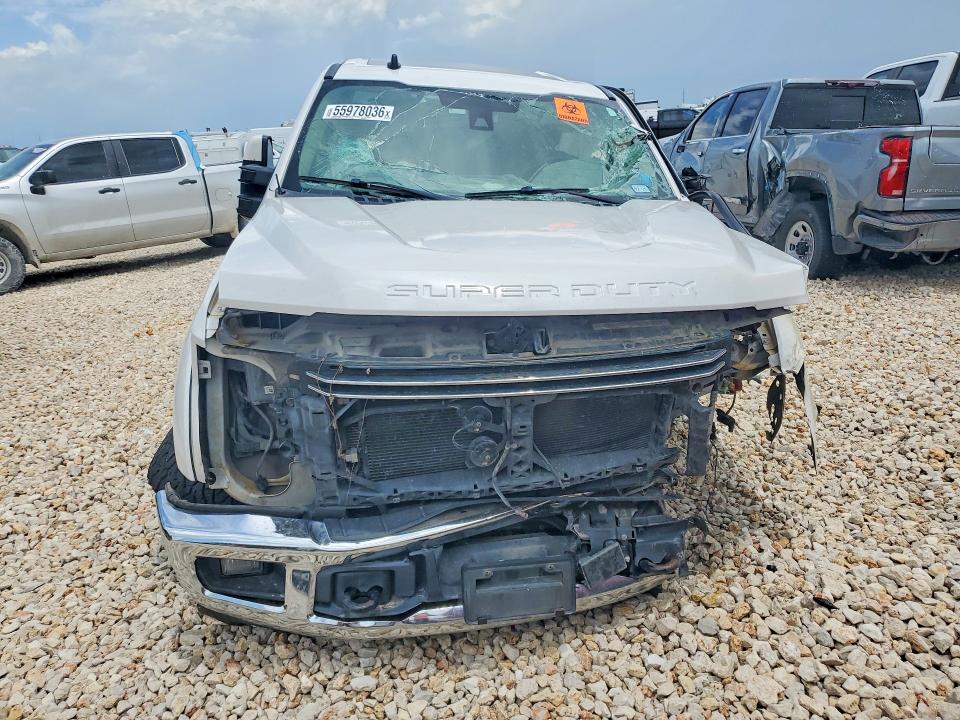 2019 Ford VIN 1FT8W3BT6KEE01634 COPART salvage auction — SIDE, Tx - Nonrepairable Title, sold $4,850 on 2026-07-02 (photo 5)