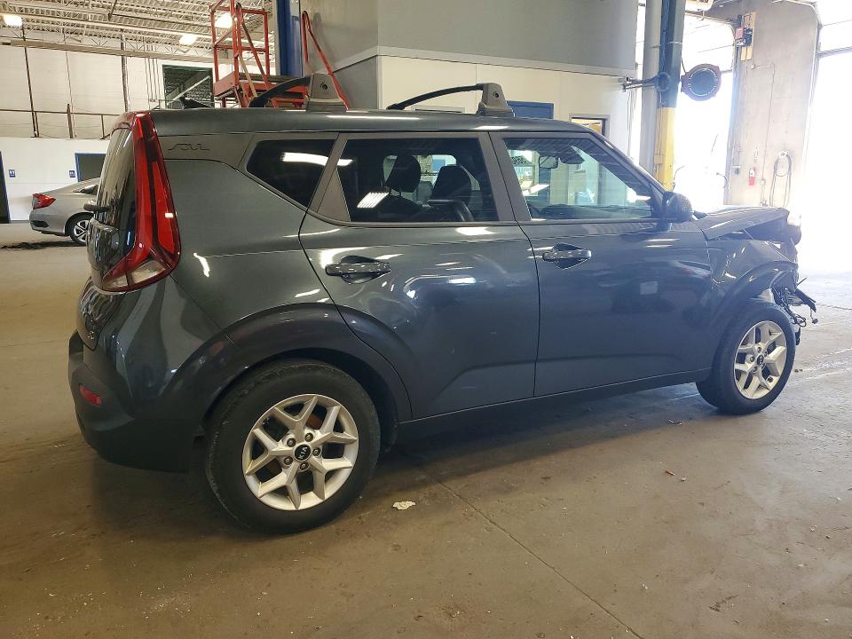 2020 Kia Soul VIN KNDJ23AU0L7083796 COPART salvage auction — FRONT END, Mn - Cert Of Title-Prior Salvage, sold $525 on 2026-07-14 (photo 3)
