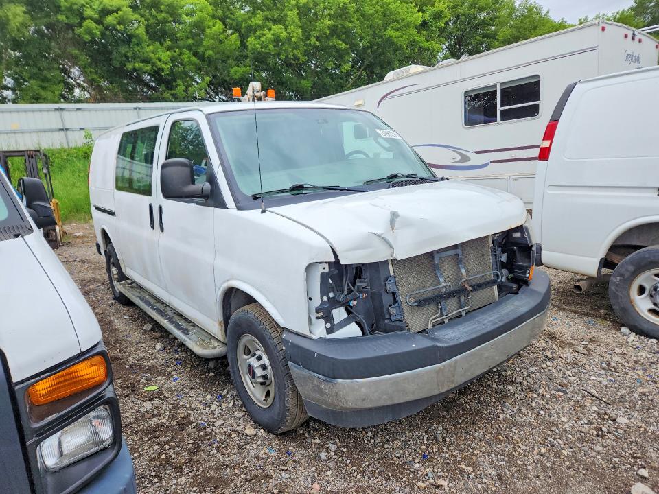 2017 Gmc Savana 2500 VIN 1GTW7AFF7H1914341 COPART salvage auction — FRONT END, Mi - Certificate Of Title, sold $1,150 on 2026-07-06 (photo 4)