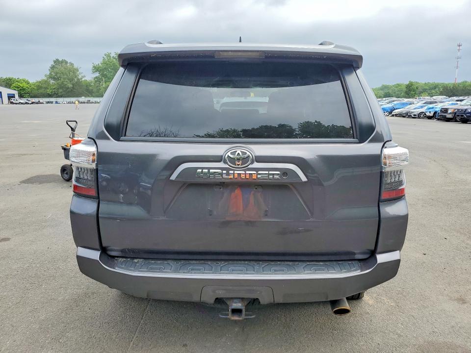 2019 Toyota 4runner VIN JTEBU5JR1K5653011 COPART salvage auction — SIDE, Nj - Cert Of Title-Salvage, sold $8,500 on 2026-07-30 (photo 6)