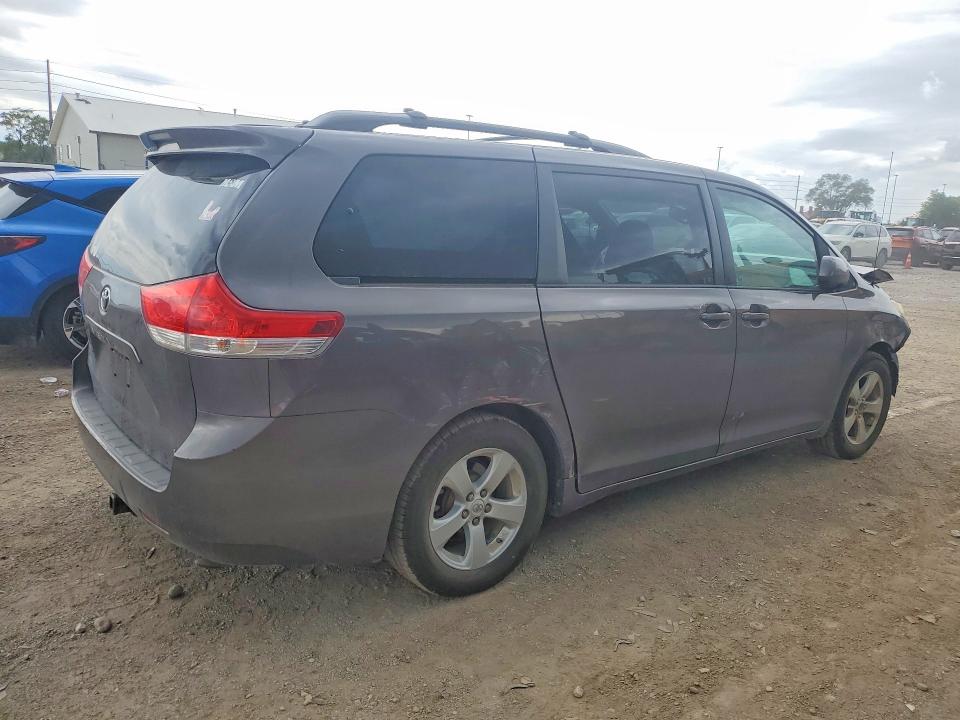 2012 Toyota VIN 5TDKK3DC2CS249250 COPART salvage auction — FRONT END, IA - CERT OF TITLE-SALVAGE TITLE, sold $800 on 2026-07-17 (photo 3)