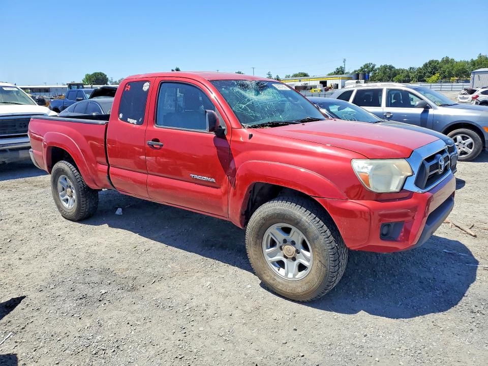 2015 Toyota Tacoma VIN 5TFUX4EN3FX037729 COPART salvage auction — ROOF, Ca - Salvage Certificate, sold $8,800 on 2026-07-23 (photo 4)