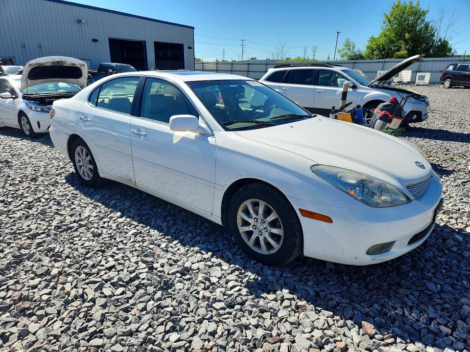 2003 Lexus Es 300 VIN JTHBF30G436020371 COPART salvage auction — MINOR DENT/SCRATCHES, Mt - Certificate Of Title, sold $3,200 on 2026-07-18 (photo 4)