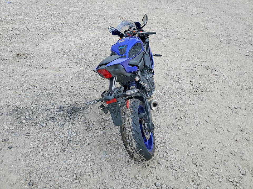 2025 Yamaha Yzf VIN JYARM38E6SA019903 COPART salvage auction — SIDE, OH - CERT OF TITLE-SALVAGE, sold $1,300 on 2026-07-30 (photo 3)
