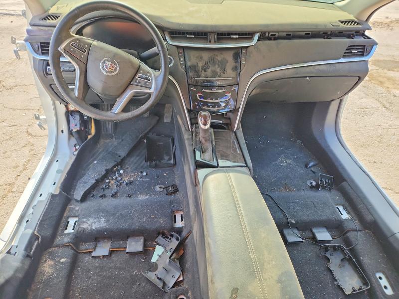 2015 Cadillac Xts VIN 2G61V5S83F9115845 COPART salvage auction — STRIPPED, CA - CERTIFICATE OF TITLE, sold $50 on 2026-07-09 (photo 8)