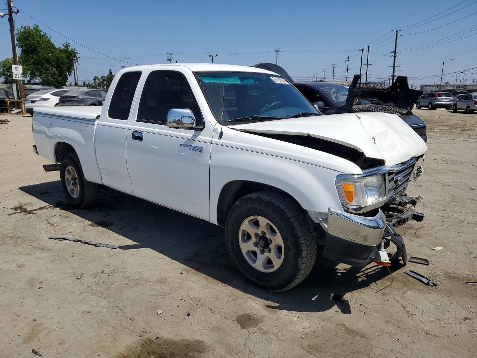 1997 Toyota T100 VIN JT4TN14D3V0036533 COPART salvage auction — FRONT END, Ca - Salvage Certificate, sold $650 on 2026-07-09 (photo 4)