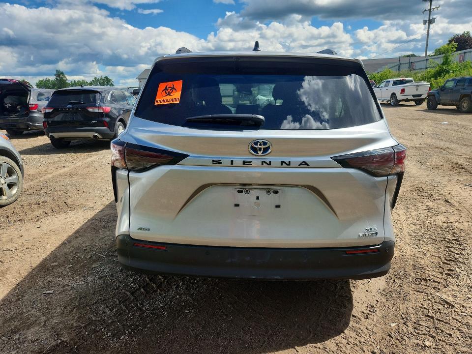 2023 Toyota Sienna VIN 5TDYSKFCXPS106697 COPART salvage auction — FRONT END, Mi - Cert Of Title-Salvage Vehicle, sold $12,100 on 2026-08-19 (photo 6)