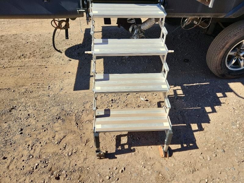 2016 Keystone Unknown VIN 4YDF26222GP940868 COPART salvage auction — ALL OVER, AZ - CERT OF TITLE - SALVAGE, sold $4,250 on 2026-07-09 (photo 8)