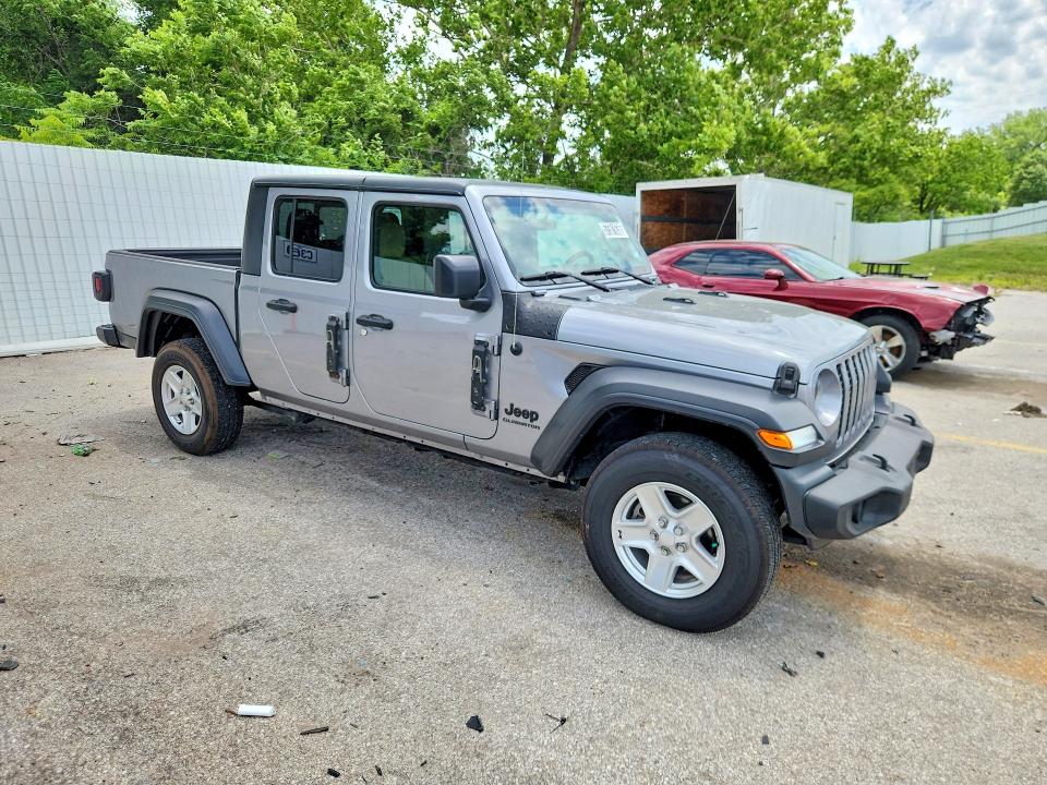 2020 Jeep Gladiator VIN 1C6HJTAG7LL108848 COPART salvage auction — HAIL, Mo - Certificate Of Title, sold $16,200 on 2026-07-02 (photo 4)
