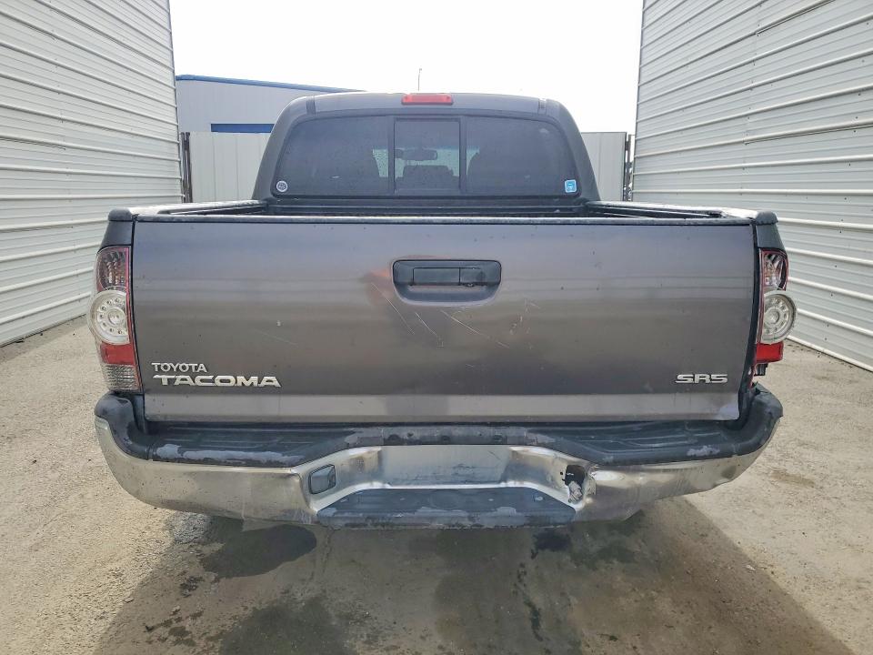 2013 Toyota Tacoma VIN 5TFJX4CN6DX032558 COPART salvage auction — REAR END, Ca - Certificate Of Title, sold $6,700 on 2026-07-07 (photo 6)